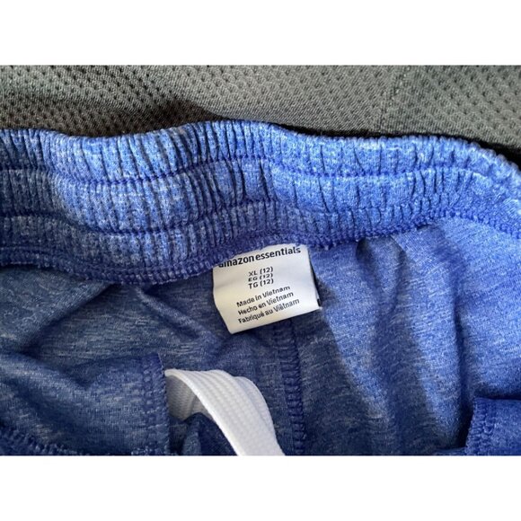 Shorts Boys 12 - 14 Lot of 3 Athletic black Gray Blue Logo Casual Sporty + top - Picture 5 of 9